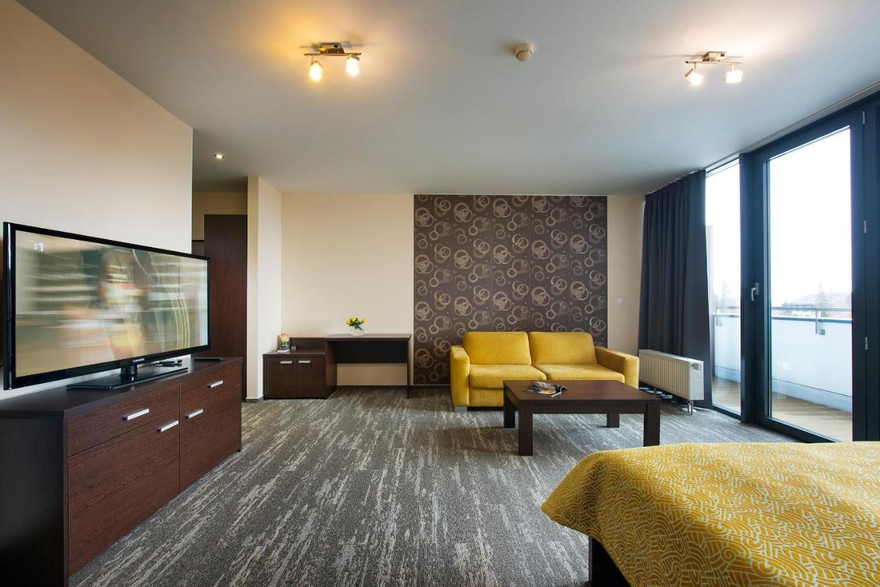 Hotel Panorama Resort Strbske Pleso Bagian luar foto