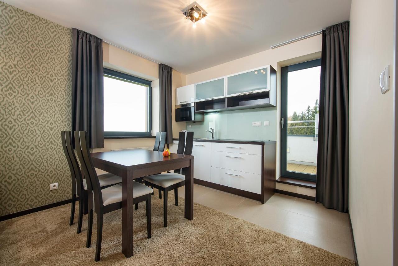 Hotel Panorama Resort Strbske Pleso Bagian luar foto