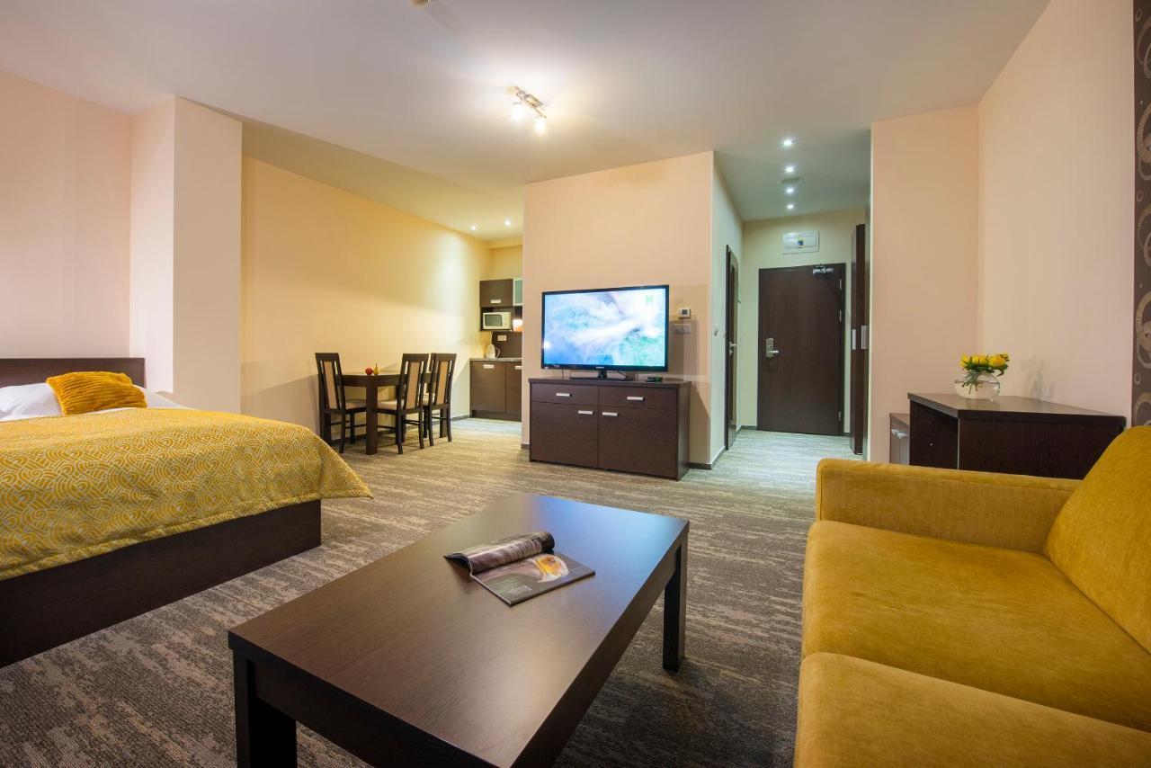 Hotel Panorama Resort Strbske Pleso Bagian luar foto