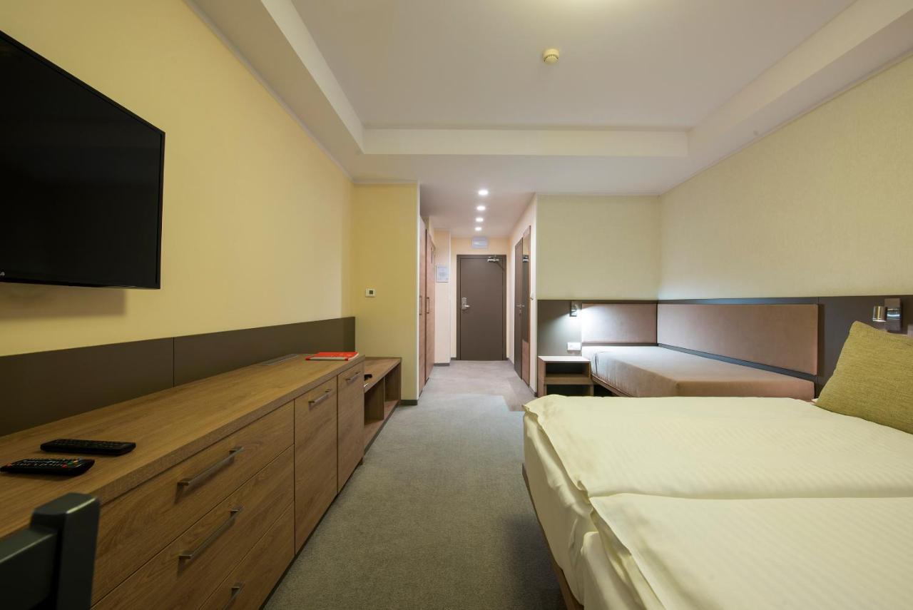 Hotel Panorama Resort Strbske Pleso Bagian luar foto