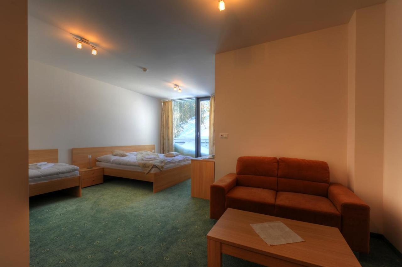 Hotel Panorama Resort Strbske Pleso Bagian luar foto
