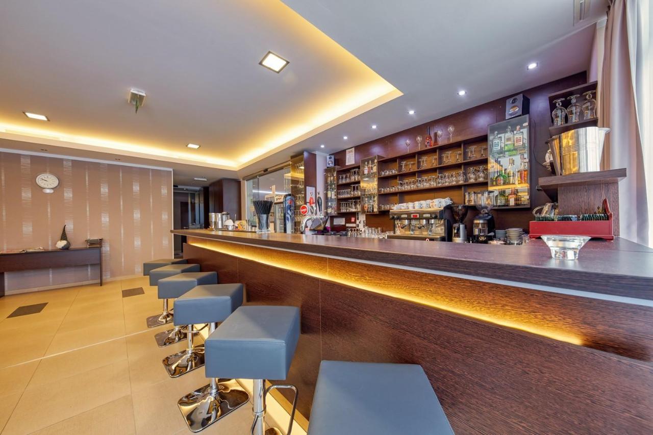 Hotel Panorama Resort Strbske Pleso Bagian luar foto