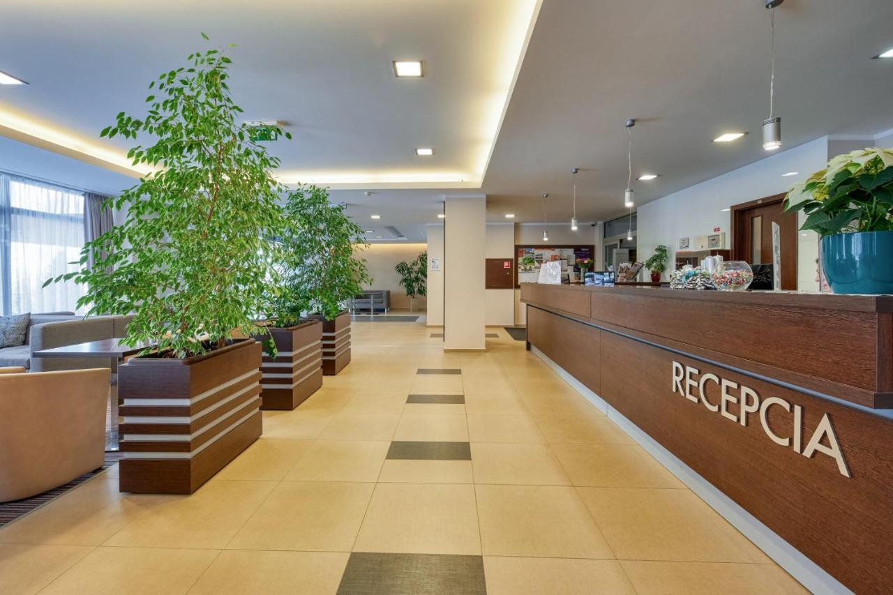 Hotel Panorama Resort Strbske Pleso Bagian luar foto