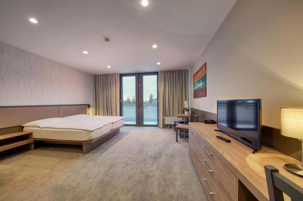 Hotel Panorama Resort Strbske Pleso Bagian luar foto